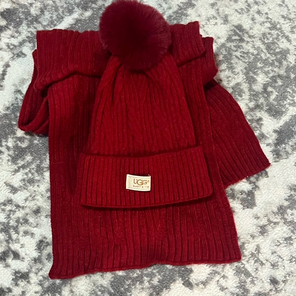 UGG Red Hat & Scarf set